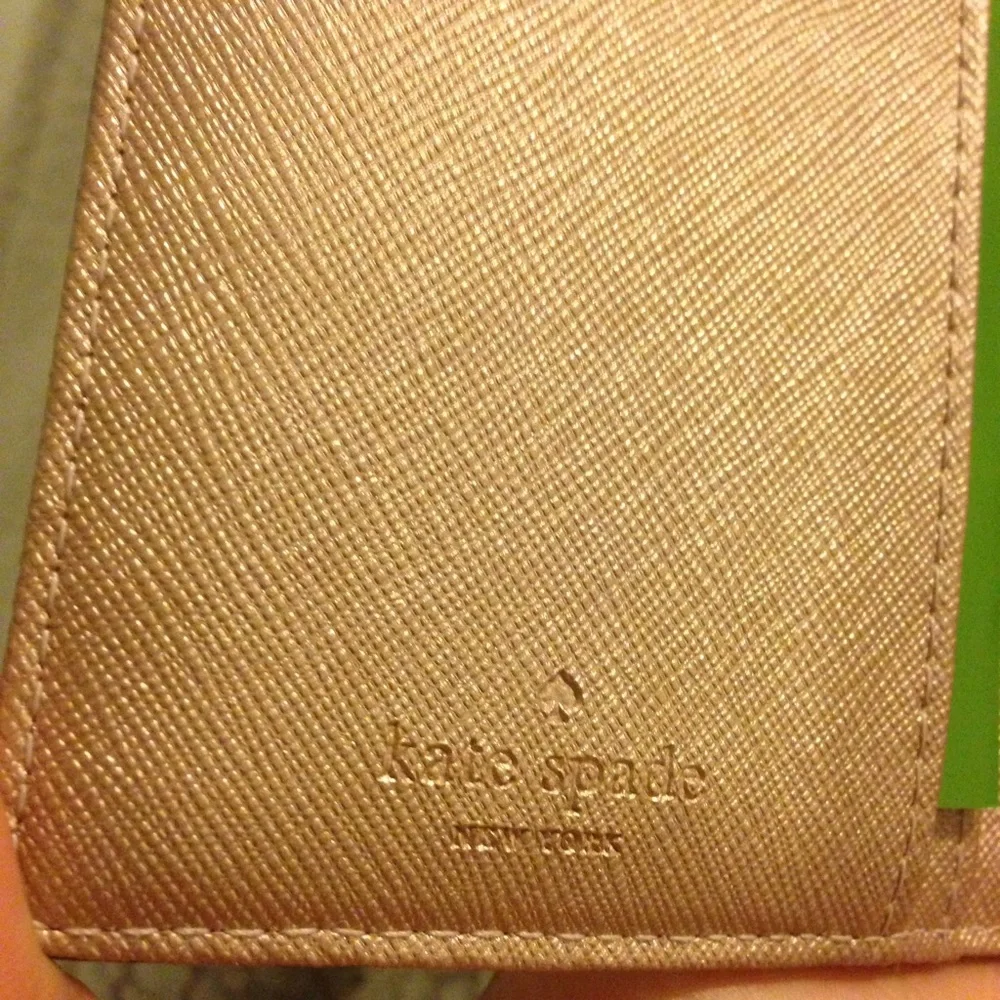 COPY - Kate Spade Rose Gold Newbury Lane Stacy Wallet - Picture 5 of 5